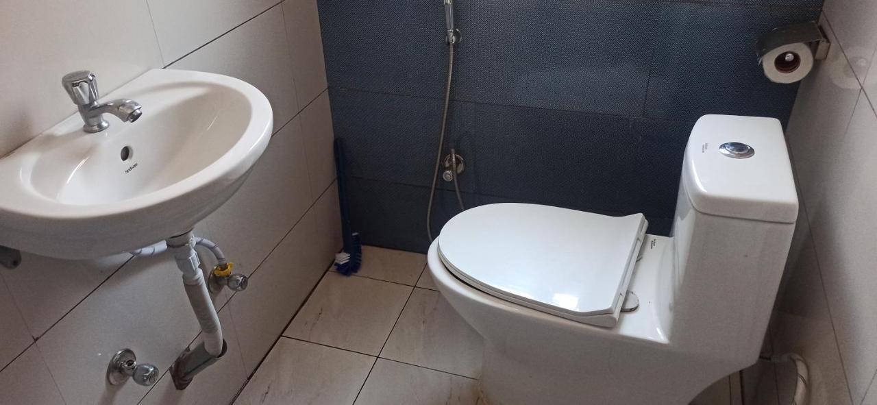 Hotel Royal Chautari, Butwal Bagian luar foto