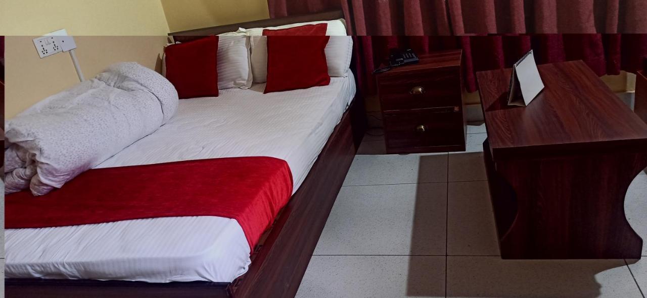Hotel Royal Chautari, Butwal Bagian luar foto