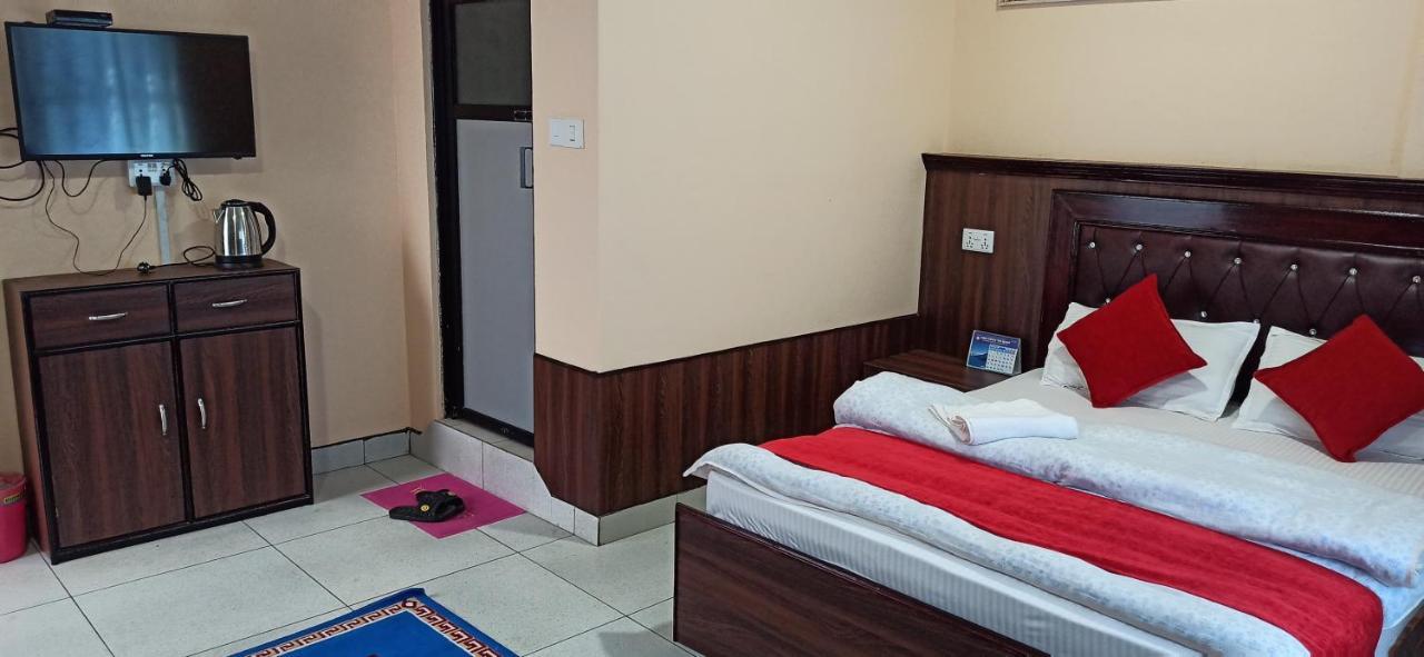 Hotel Royal Chautari, Butwal Bagian luar foto