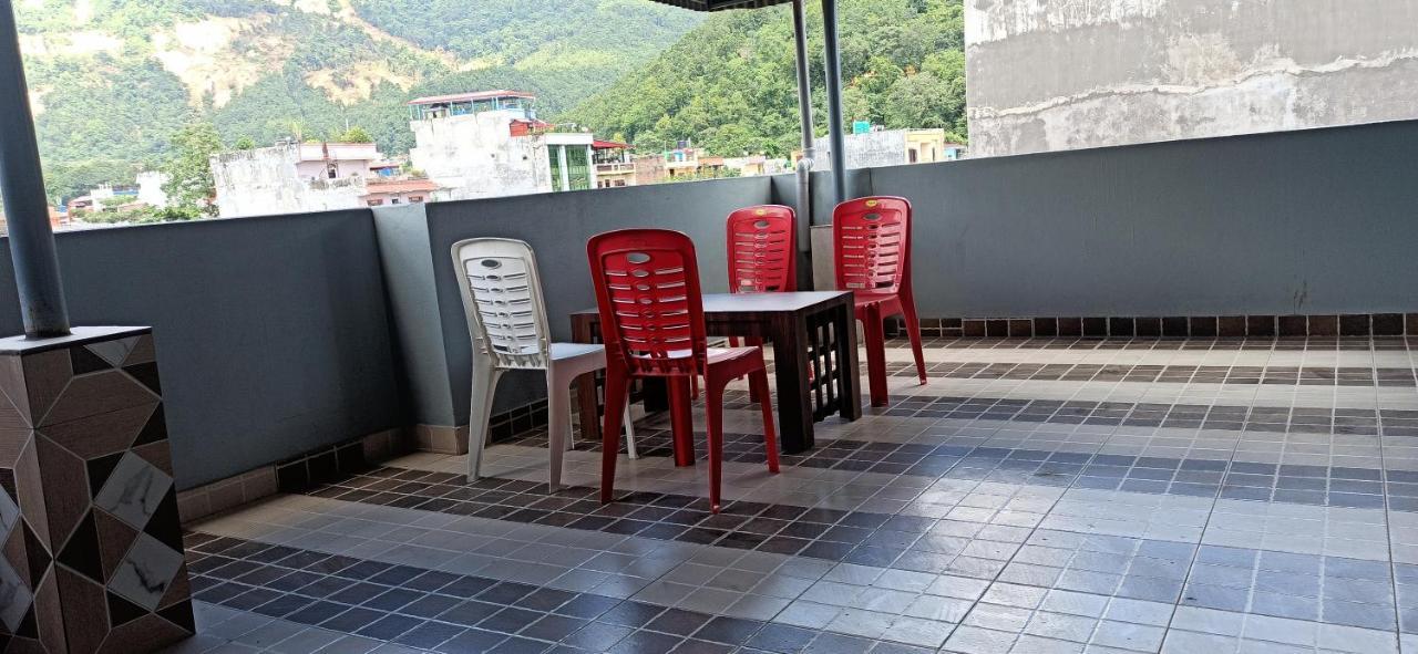 Hotel Royal Chautari, Butwal Bagian luar foto